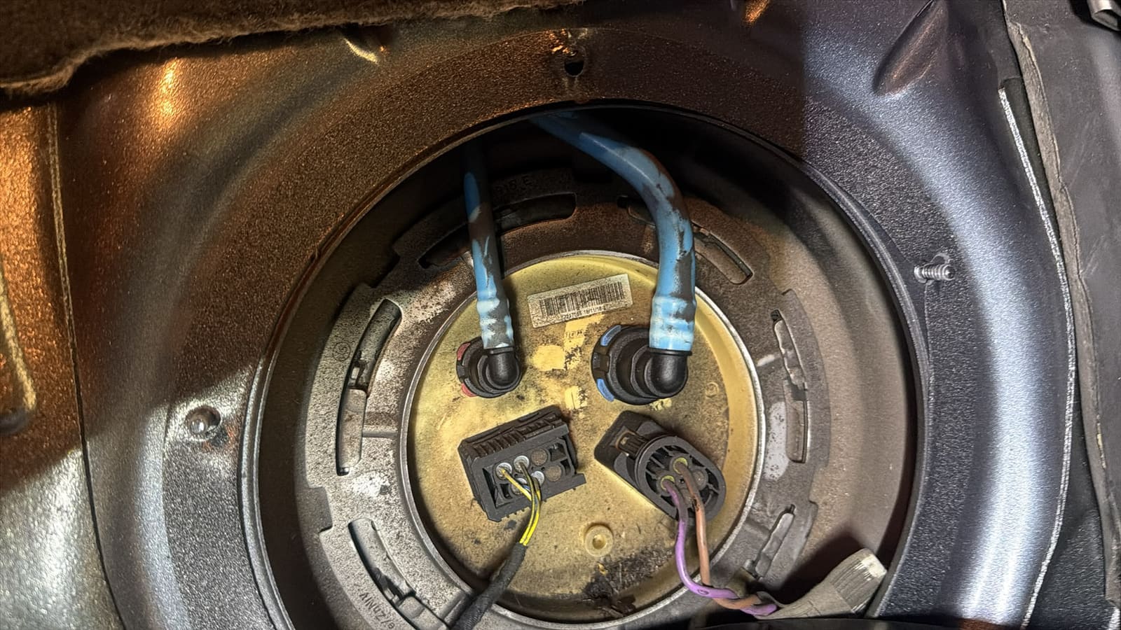 Fuel pump sender unit and wiring connectors